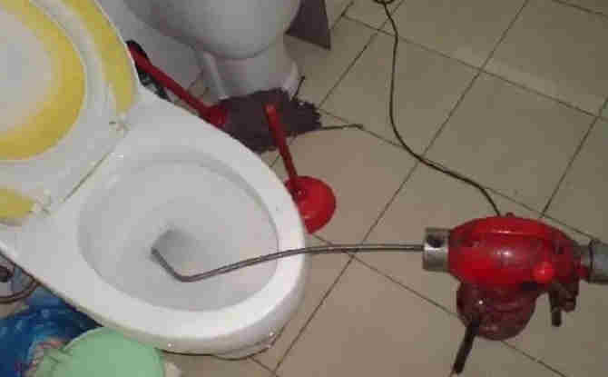 新晃马桶通下水